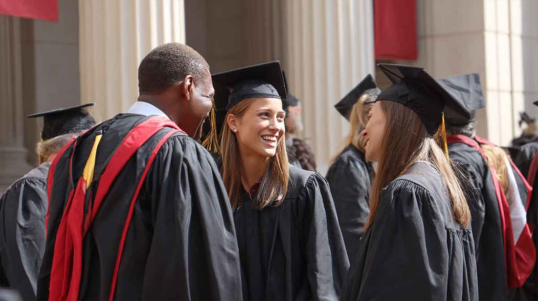 What to Say to Someone Who Graduated College?