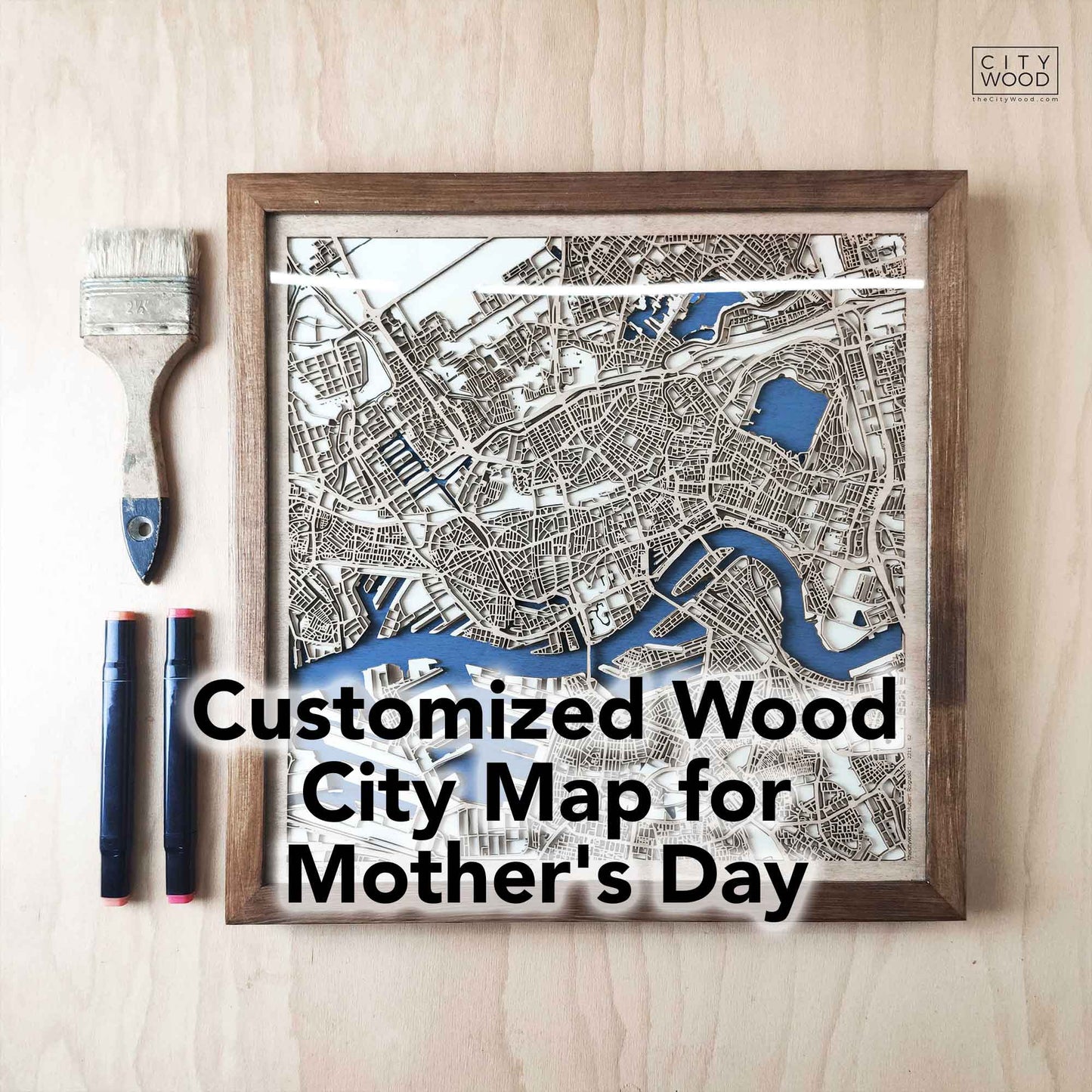 Personalisierter Stadtplan aus Holz zum Muttertag