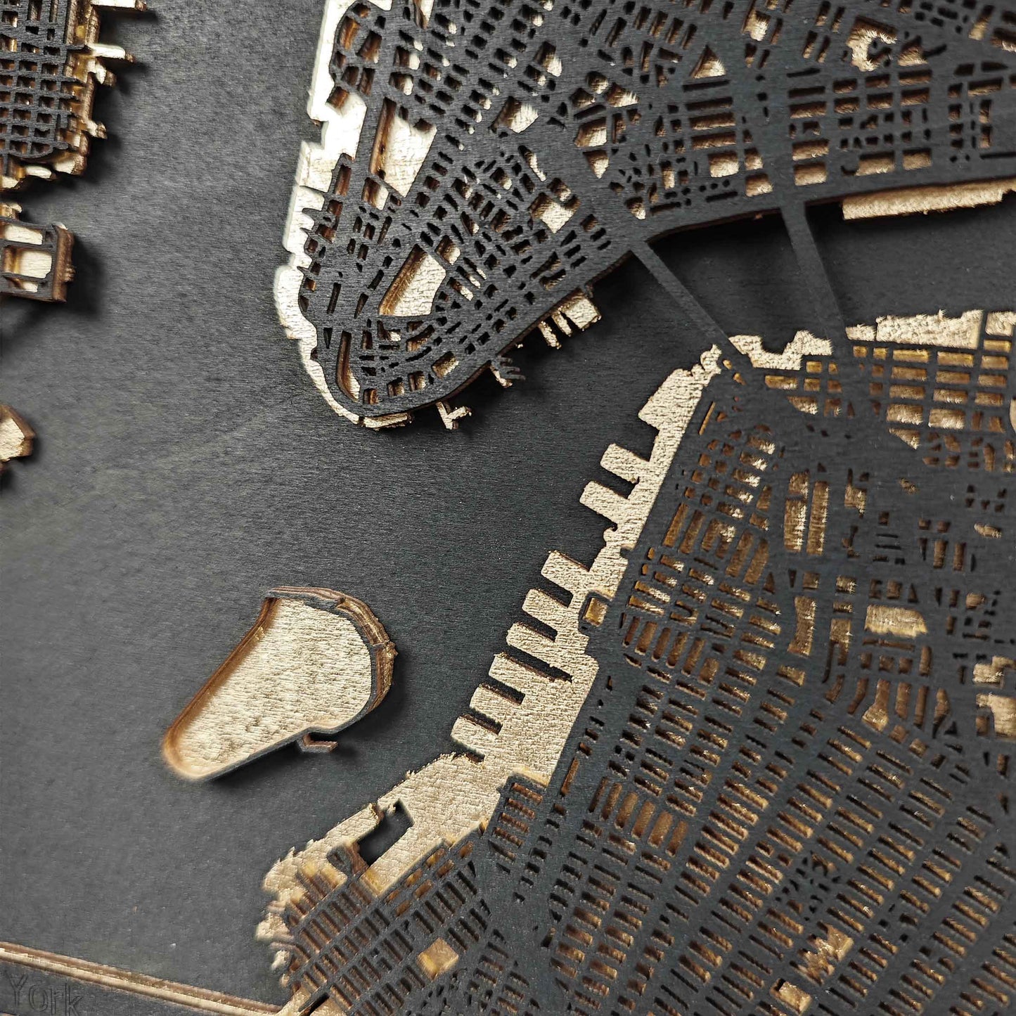 New York Luxury 3D Wooden Map – Black & Gold Edition